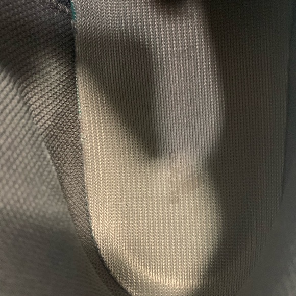 Yeezy Boost 700 V2 Geode - Picture 7 of 12